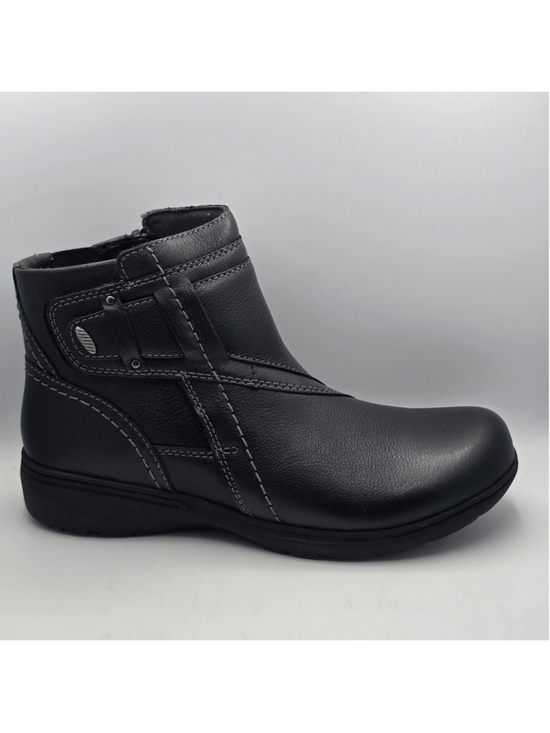 Clarks Shoes - Women's Clarks Black Leather Ankle Booties Size 7.5